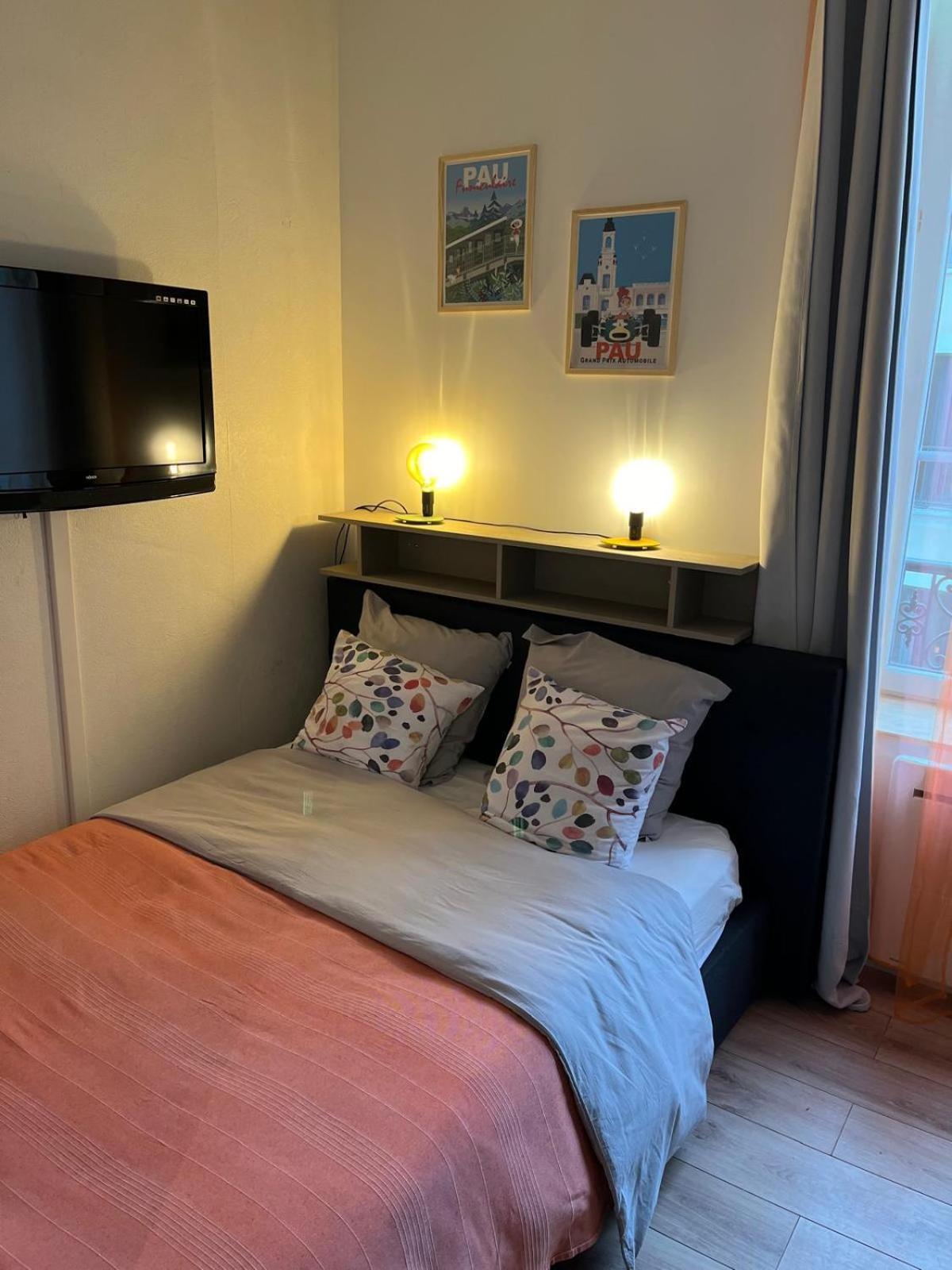 Studio Cosy En Coeur De Ville Pau Dış mekan fotoğraf